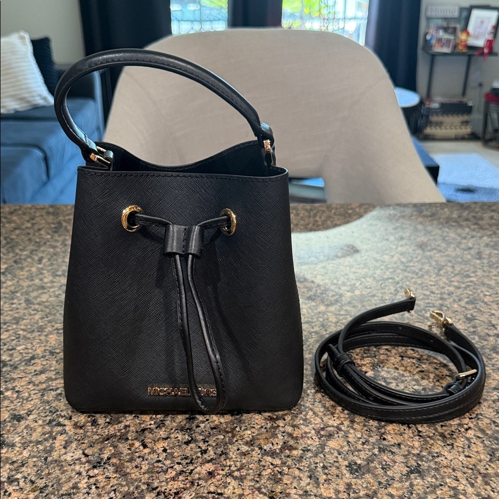 MICHAEL Michael Kors Black Bucket Crossbody Bag